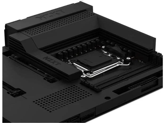 NZXT N7 B650E